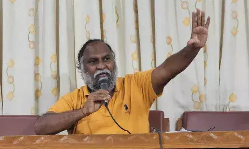 కోమటిరెడ్డి .. కోమటిరెడ్డే .. దట్సాల్..! నిప్పులు చెరిగిన జగ్గారెడ్డి