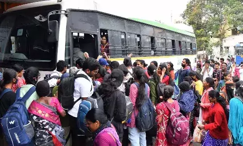 Sankranti Rush, Airports, Bus and Railway Stations, AndhraPradesh, APnews