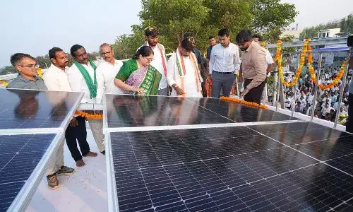 Dy CM Mallu Bhatti Vikramarka, Solar Model Village program, Ravinutala village