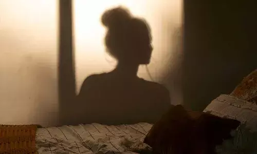 marriage, UttarPradesh, man finds wife with 3 men, kills her, Crime