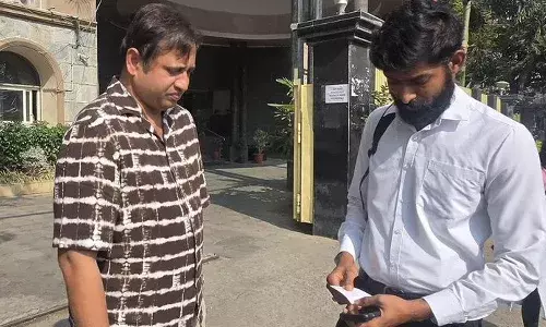 సైబర్ క్రైమ్ పోలీసులను ఆశ్రయించిన నిర్మాత