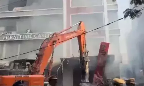 Hyderabad News,  Nampally fire incident, Building fire, Rescue operation, Three bodies recovered