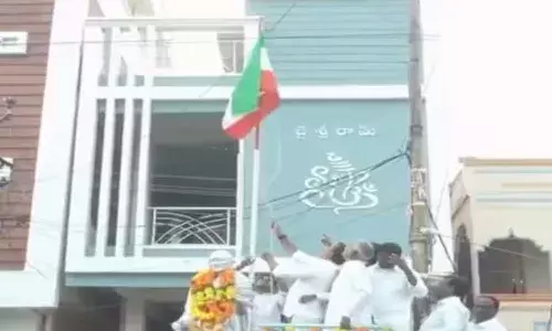 BRS MLA  Kotta Prabhakar Reddy, Tricolour upside down, Republic Day, sparks row in Telangana,
