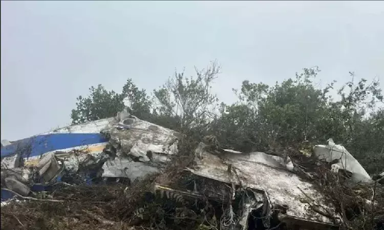 Interanational News, Colombia, Plane Crash, small passenger aircraft, 15 Killed Interanational News, Colombia, Plane Crash, small passenger aircraft, 15 Killed