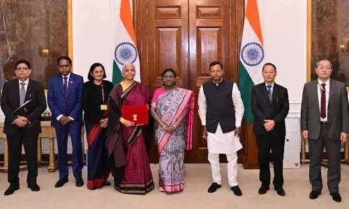 Budget-2026, Nirmala Sitharaman, Tamil Nadu , Kanjeevaram saree