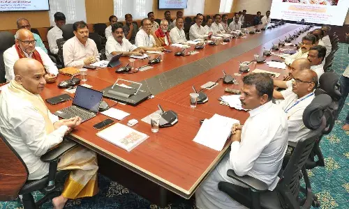 టీటీడీ నూతన ఈవోగా బాధ్యతలు స్వీక‌రించిన‌ ముద్దాడ రవిచంద్ర