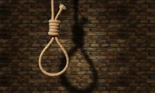 Chhattisgarh Suicide Case, Janjgir-Champa Incident, Couple Suicide due to Grief, Sons Death Trauma, Video Message Suicide, Mental Health Awareness