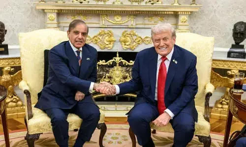 Saviour of South Asia, Pakistan PM Sharif, Trump , peace summit