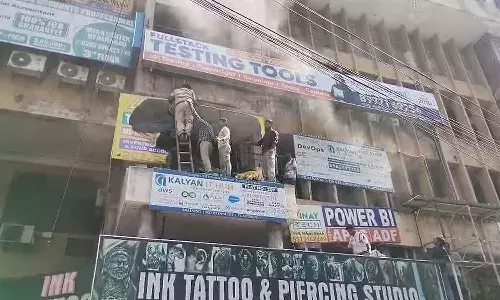 Hyderabad, Major fire breaks out, Ameerpet, coaching centre