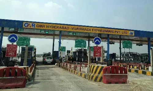 NHAI, Toll Plazas, Cashless Toll, FASTag, UPI Payments, Digital India, National Highways, April 1 Rules