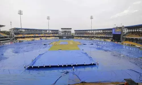 వానొచ్చింది.. పాక్ మ్యాచ్ రద్దైంది..!