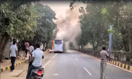 Andrapradesh,  Visakhapatnam, Rushikonda, Beach Road, Bus Fire Accident, Short Circuit, Travels Bus Fire