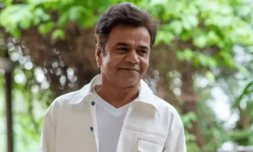 కోర్టులో కన్నీళ్లు పెట్టుకోలేదు.. నా దగ్గర డబ్బు లేదని కూడా చెప్పలేదు కోర్టులో కన్నీళ్లు పెట్టుకోలేదు.. నా దగ్గర డబ్బు లేదని కూడా చెప్పలేదు