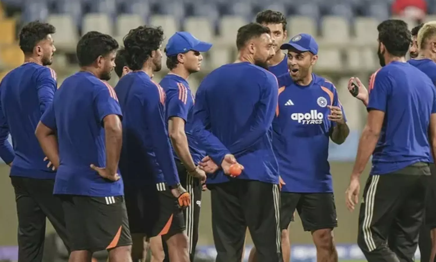 సెమీఫైనల్లో ఇంగ్లాండ్ గెలుస్తుంది.. భారత్పై విషం కక్కిన పాక్ మాజీ క్రికెటర్..! సెమీఫైనల్లో ఇంగ్లాండ్ గెలుస్తుంది.. భారత్పై విషం కక్కిన పాక్ మాజీ క్రికెటర్..!