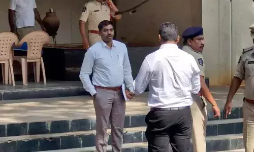 IPS Sunil Nayak Investigation, Raghurama Krishna Raju Case, Guntur CCS Police Station, AP CID DIG Custody Assault, SP Damodar Investigation, AP High Court Bail Orders, Bihar Cadre IPS Officer, Deputy Speaker RRR Case