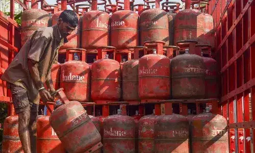 LPG Price Hike 2026, Gas Cylinder Price Today, Indian Oil Corporation, West Asia Conflict impact, Domestic LPG rates, Ujjwala Yojana, Commercial LPG price, Hardeep Singh Puri