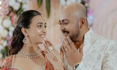 Sports News, PrithviShaw, Akriti Agarwal, PrithviShawEngagement, CricketNews