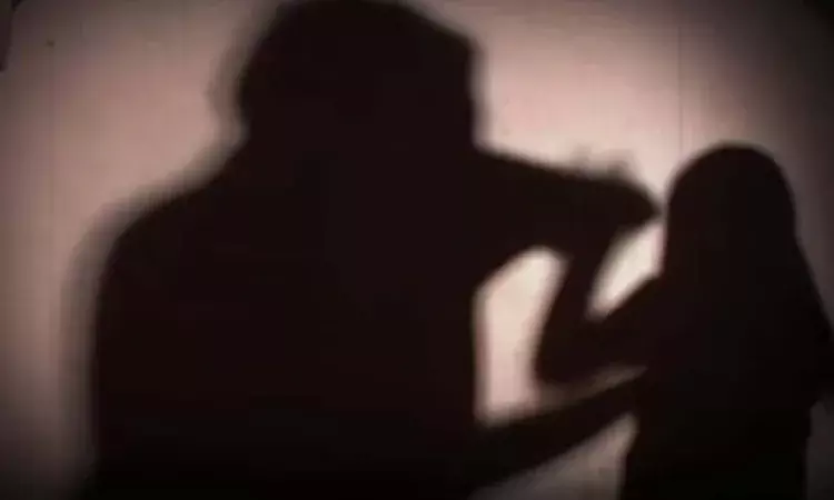 Tamil Nadu News, Namakkal Incident, MK Stalin, Edappadi Palaniswami, AIADMK vs DMK, Tamil Nadu Assembly Elections 2026, Women Safety, Child Abuse Case