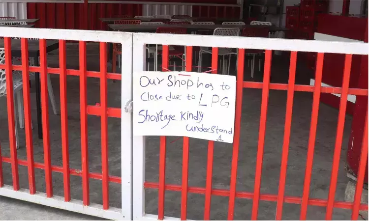 Hyderabad, LPG Shortage, StreetFood, Hyderabad Hotels, Cylinder Crisis