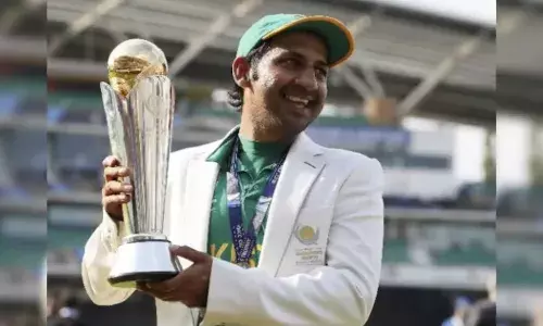 ఆ టోర్నీ గెలిచిన అరుదైన కెప్టెన్.. ఎట్టకేలకు రిటైర్మెంట్ ఆ టోర్నీ గెలిచిన అరుదైన కెప్టెన్.. ఎట్టకేలకు రిటైర్మెంట్