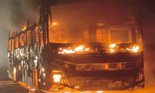 Vizianagaram Bus Accident, Ramabhadrapuram, Odisha MLA, Private Travel Bus Fire, Bobbili Rural Police, Bus Driver Bravery, Jewelry Recovered, Andhra Pradesh News