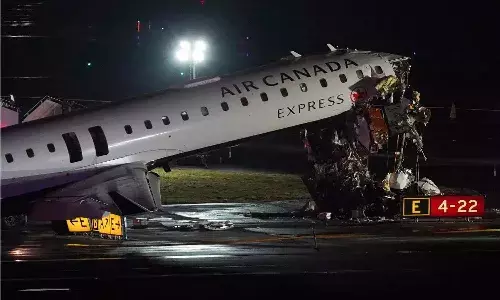 International News, NewYork Plane Crash, LaGuardia Airport, Air Canada, Aviation Accident