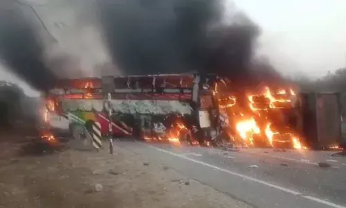 Andrapradesh, Markapuram, Road Accident, Tragedy, FireAccident