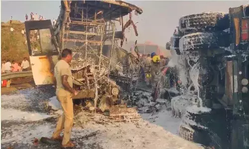 Andrapradesh, PrakasamDistrict, Markapuram Bus Accident, Road Tragedy, Bus Fire