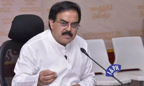 రాష్ట్రంలో వంట గ్యాస్, పెట్రోలు, డీజిల్ కొరత లేదు : మంత్రి నాదెండ్ల మనోహర్