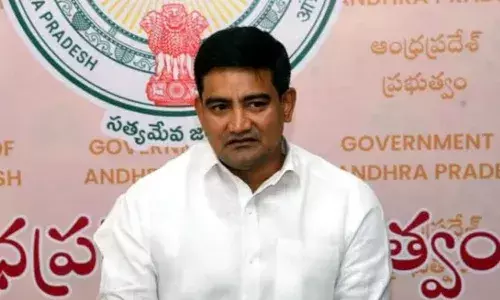 గుడ్‌న్యూస్‌.. గ్రామ సంఘ‌ స‌హాయ‌కుల‌కు త్వ‌ర‌లో స్మార్ట్ ఫోన్లు..!