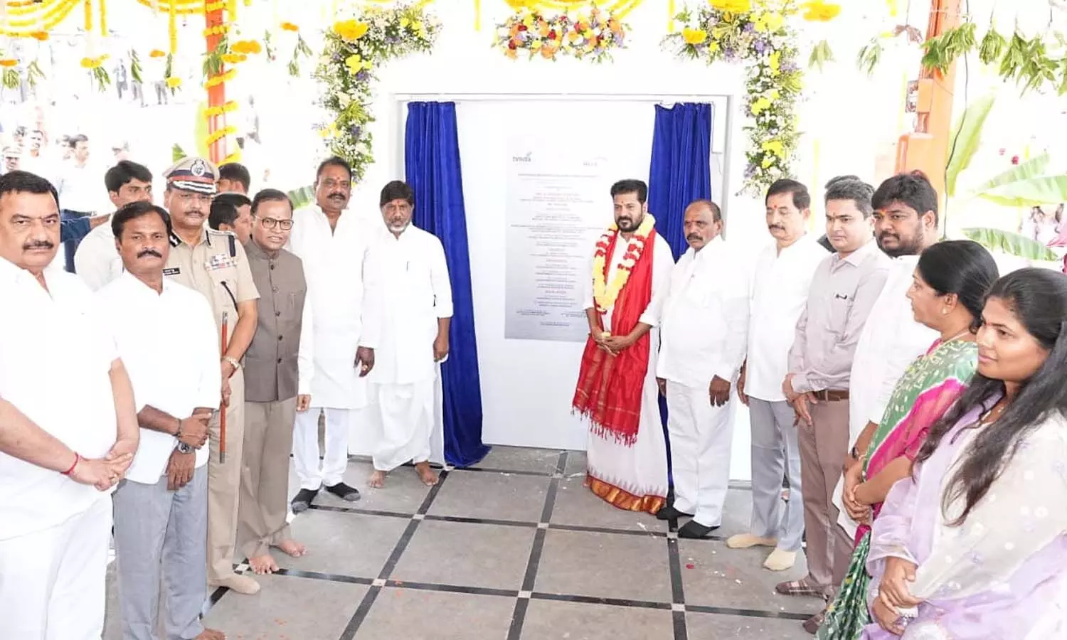 Omkareshwara Temple Manchirevula, Musi River Rejuvenation, CM Revanth Reddy, 100ft Shiva Statue, Gandipet Temple Project, Musi Riverfront Development, Sringeri Sharada Peetham Omkareshwara Temple Manchirevula, Musi River Rejuvenation, CM Revanth Reddy, 100ft Shiva Statue, Gandipet Temple Project, Musi Riverfront Development, Sringeri Sharada Peetham