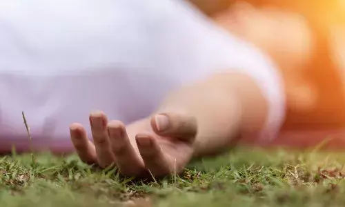 బెంగళూరులో టెకీ జంట‌ ఆత్మ‌హ‌త్య