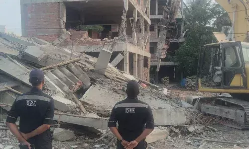 పాతబస్తీలో హైడ్రా భారీ ఆపరేషన్