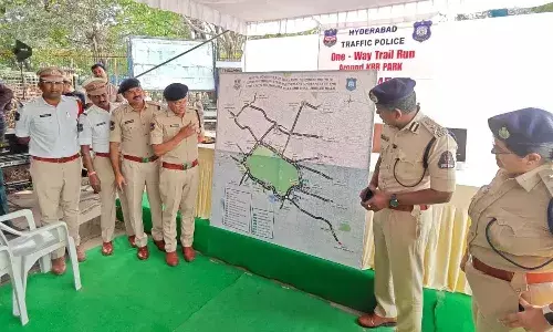 Hyderabad Traffic Diversions, KBR Park Traffic Update, H-CITI Project, Steel Flyover Construction, Banjara Hills Traffic, Jubilee Hills Road No 36, One-Way Trial Run, Hyderabad City Infrastructure