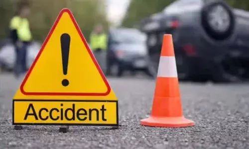 Chittoor Road Accident, Tirupati District Court Employees, IPL Match Trip, Gangavaram Mandal, Dandapalem Cross, Over-speeding, Fatal Car Crash, Palamaner Hospital, Road Safety, Andhra Pradesh Crime