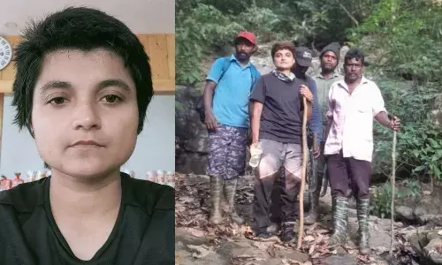 దట్టమైన అడవుల్లో దారి తప్పి.. కేవలం అర లీటరు నీళ్ల సీసాతో..! దట్టమైన అడవుల్లో దారి తప్పి.. కేవలం అర లీటరు నీళ్ల సీసాతో..!