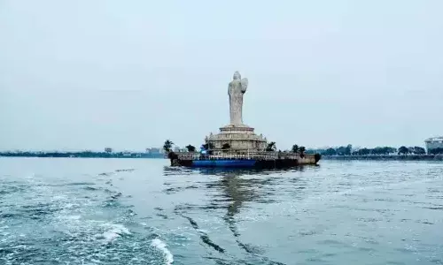 Hyderabad news, Hussain Sagar incident, Domalguda police station, mother throws child, auto driver saves girl, Gandhi Hospital, child health issues, Telugu local news Hyderabad news, Hussain Sagar incident, Domalguda police station, mother throws child, auto driver saves girl, Gandhi Hospital, child health issues, Telugu local news