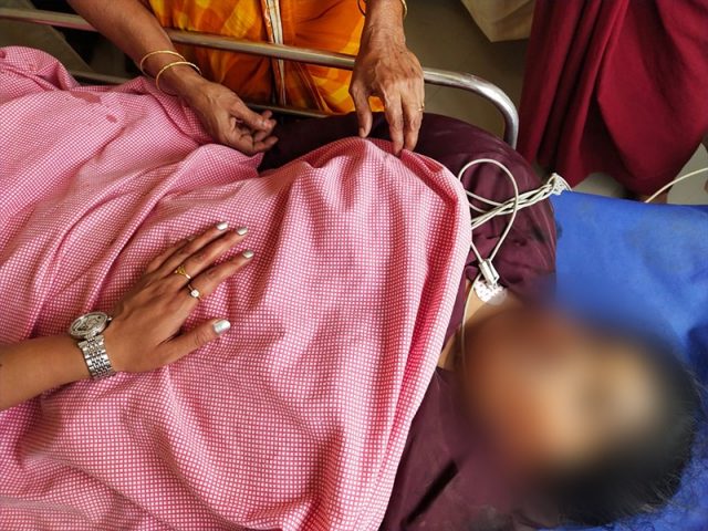 మియాపూర్ లో సాఫ్ట్ వేర్ ఉద్యోగిని ఆత్మహత్య