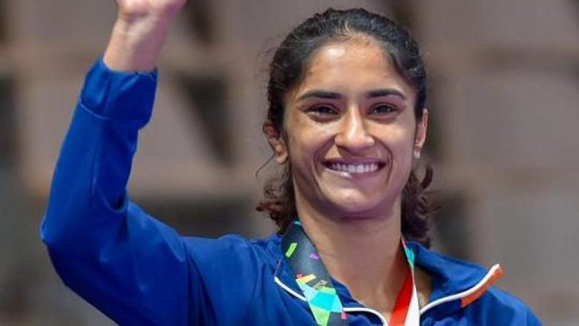 టోక్యో ఒలింపిక్స్కు ఫొగాట్