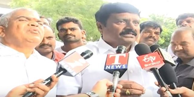 విద్యుత్ కార్మికుల చర్చలు సఫలం- సమ్మె వాయిదా