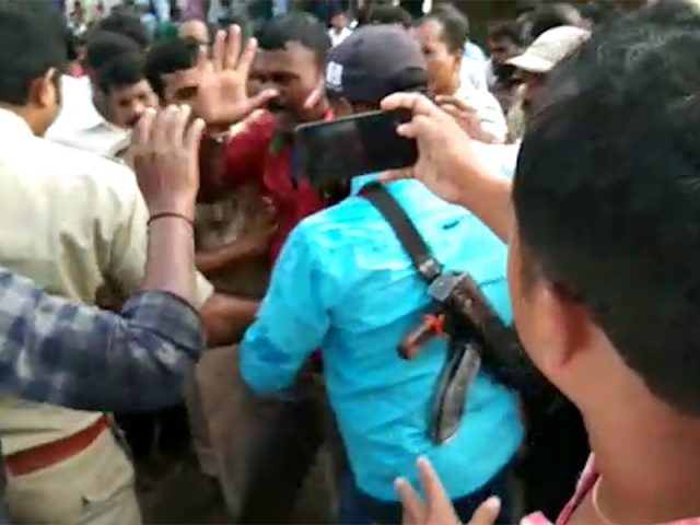 మరో ఆర్టీసీ కార్మికుడు ఆత్మహత్యాయత్నం..!