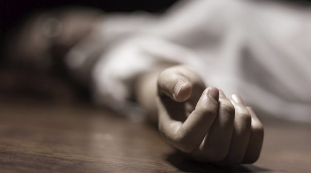 13 నెలల బాలుడితో సహా తల్లి ఆత్మహత్య.. ఎందుకంటే..?