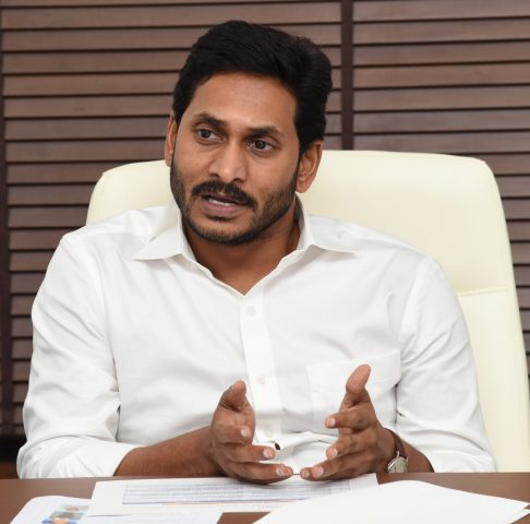 రేపు ఢిల్లీ వెళ్లనున్న సీఎం వైఎస్ జగన్..