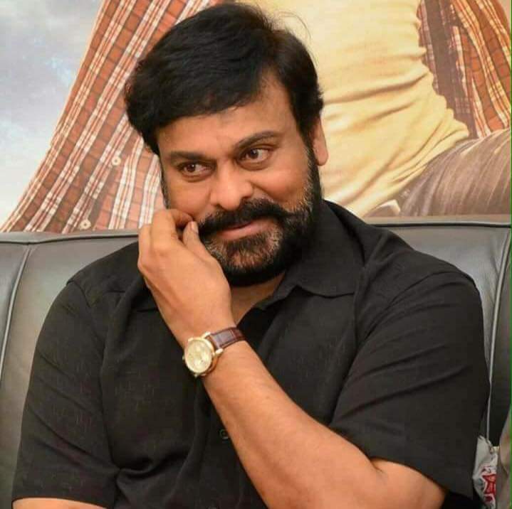 సైరా రిజల్ట్ గురించి చిరుని టెన్షన్ పెట్టింది ఎవరు..? సైరా రిజల్ట్ గురించి చిరుని టెన్షన్ పెట్టింది ఎవరు..?