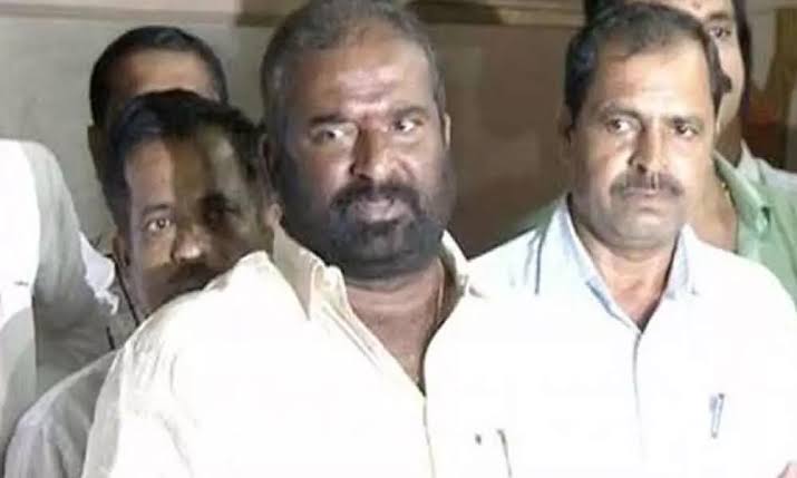 కార్మికుల మరణాలకు ప్రభుత్వమే కారణం కార్మికుల మరణాలకు ప్రభుత్వమే కారణం