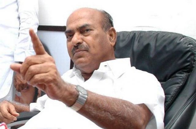 సీఎం జగన్పై జేసీ ఘాటు వ్యాఖ్యలు..!