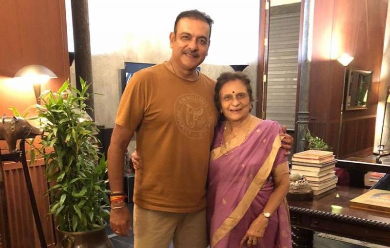 ఆమె నా విమర్శకురాలు.. మార్గనిర్దేశకురాలు.! ఆమె నా విమర్శకురాలు.. మార్గనిర్దేశకురాలు.!