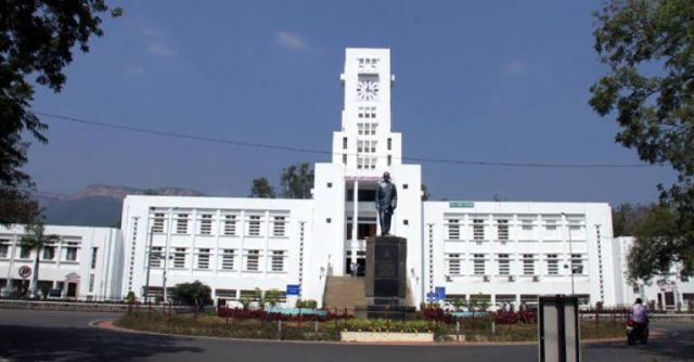 ఎస్వీ యూనివర్సిటీ విద్యార్థులకు ఎందుకు హాల్ టికెట్లు ఇవ్వడం లేదు..?