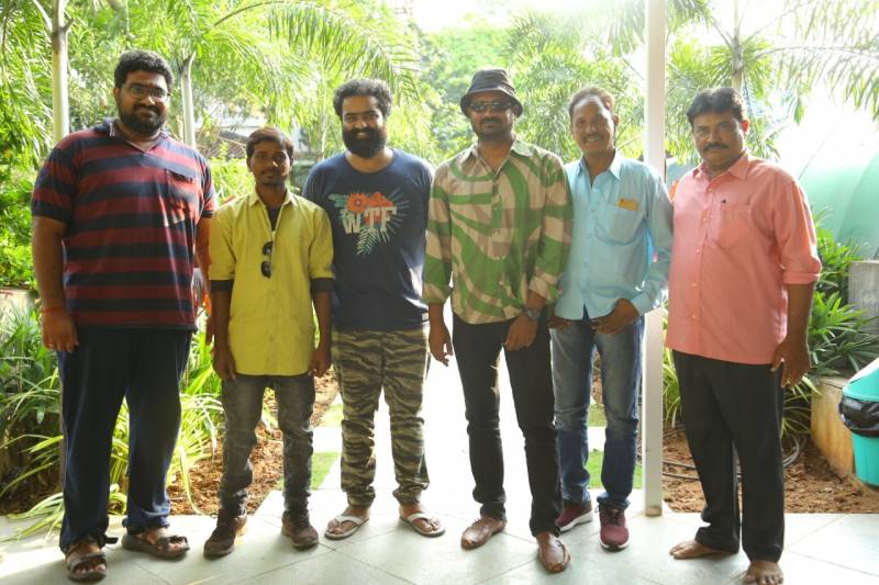 ట్రెండ్ మారిన ఫ్రెండ్ మారడు సాంగ్స్ రికార్డింగ్ ప్రారంభం ట్రెండ్ మారిన ఫ్రెండ్ మారడు సాంగ్స్ రికార్డింగ్ ప్రారంభం