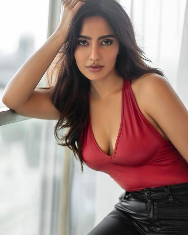 Neha Sharma2